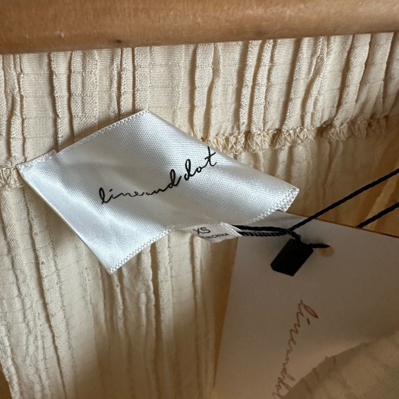 LINE AND DOT Ella Top. - Picture 5 of 14